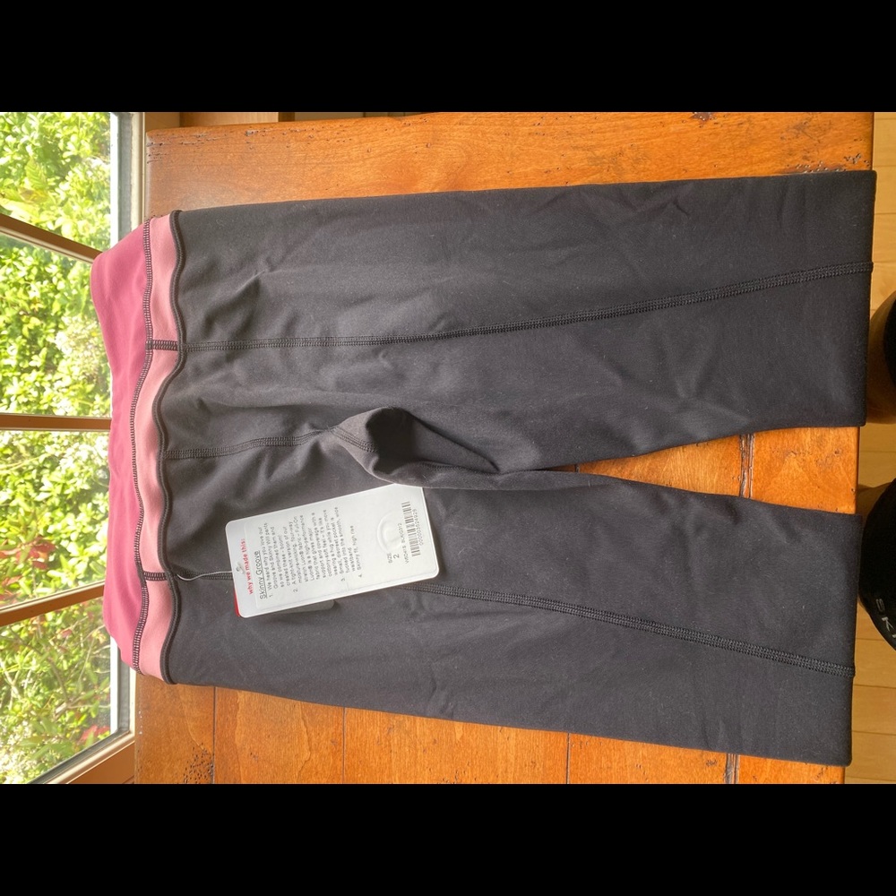 Lululemon skinny groove pant